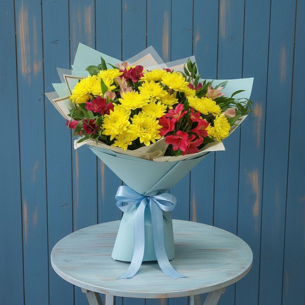 Букет цветов из: Альстромерии и Хризантемы в Балаганске