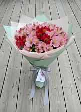 Букет цветов из:  Альстромерии в Балаганске