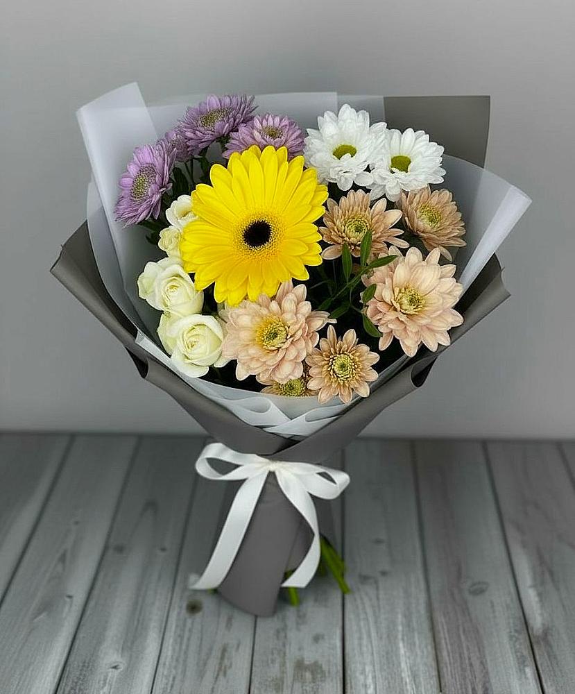 Букет цветов из: Розы, Герберы и Хризантемы в Балаганске