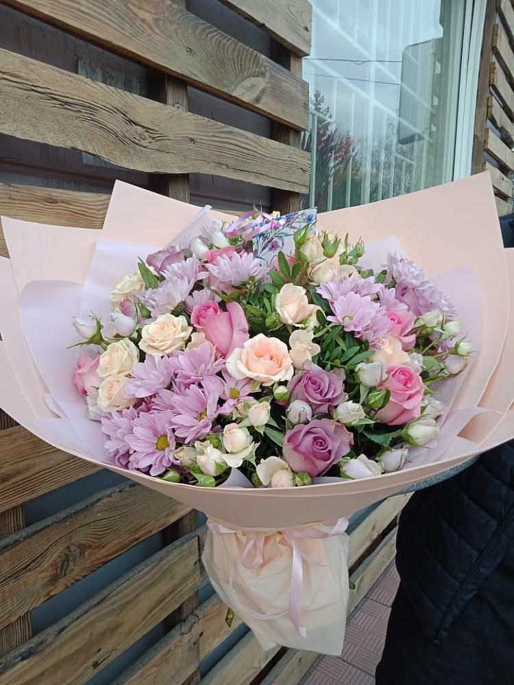 Букет цветов из: Розы и Хризантемы в Балаганске