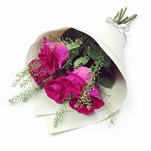 Букет цветов из:  Розы в Балаганске