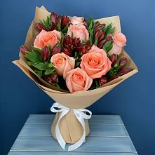 Букет цветов из:  Розы и Альстромерии в Балаганске